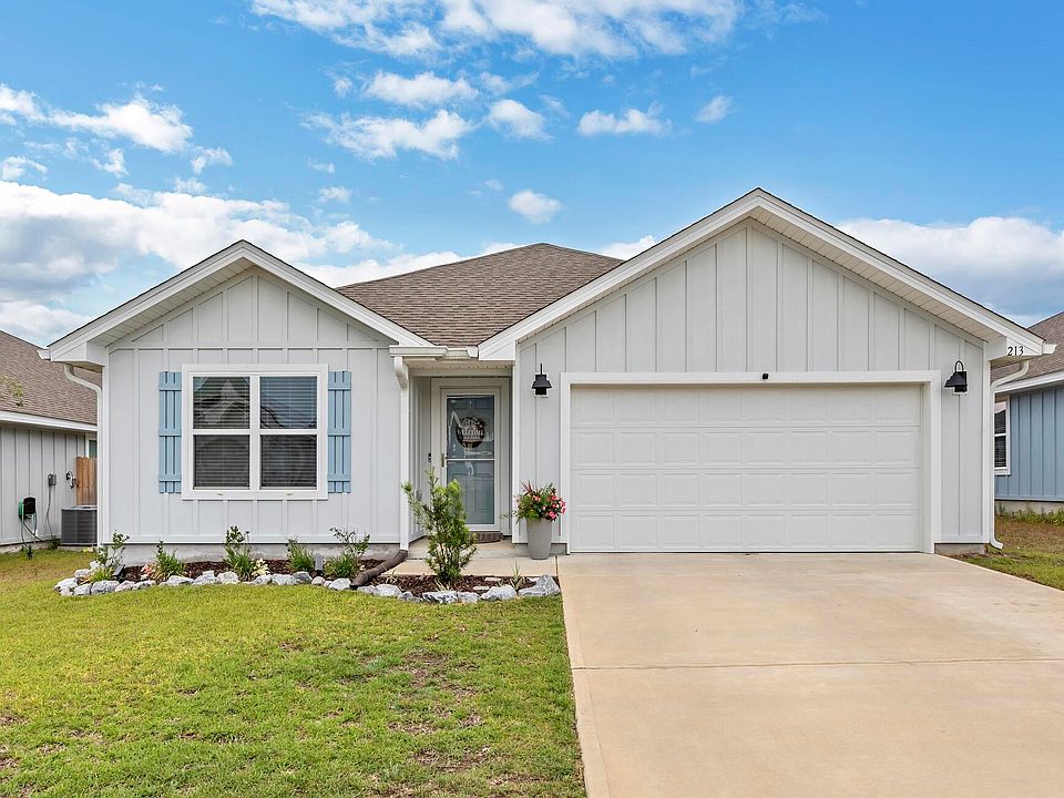 213 Laurel Hill St, Crestview, FL 32539 Zillow