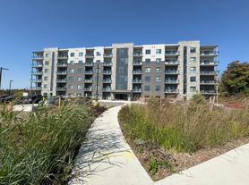 1000 N Lackner Pl
