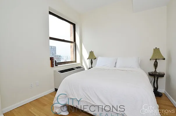 Rented by City Connections Realty | media 19