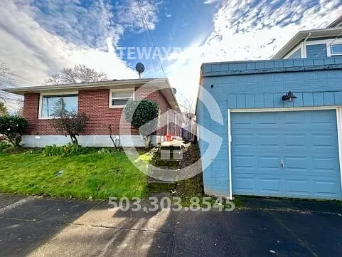 5725 NE 14th Ave #B — Photo 3