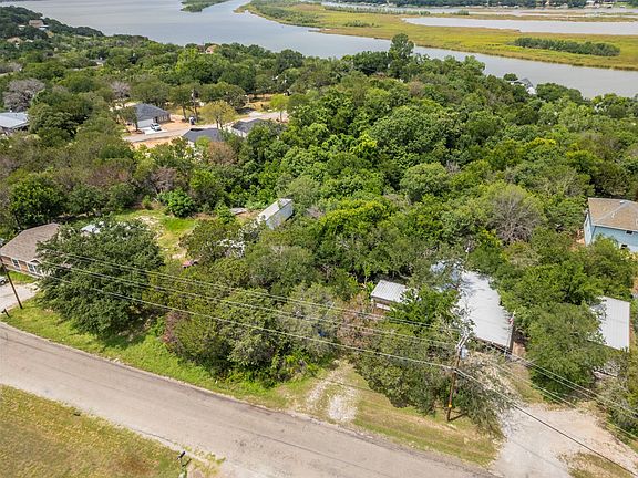 2nd image of 4311 W Oak Trl
