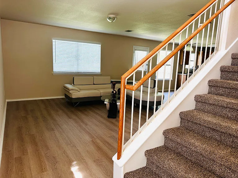 1213 Tudor House Rd — Photo 7