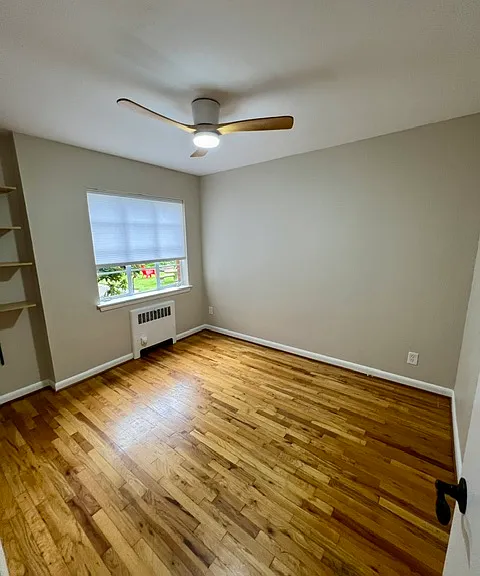 2169 NW Irving St #10 — Photo 8