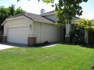 8218 Primoak Way, Elk Grove, CA 95758