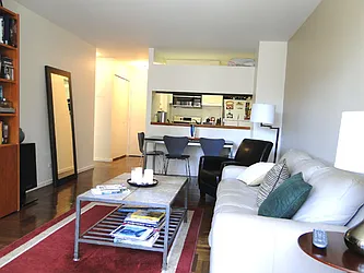 Rented by Boulevard Residentials