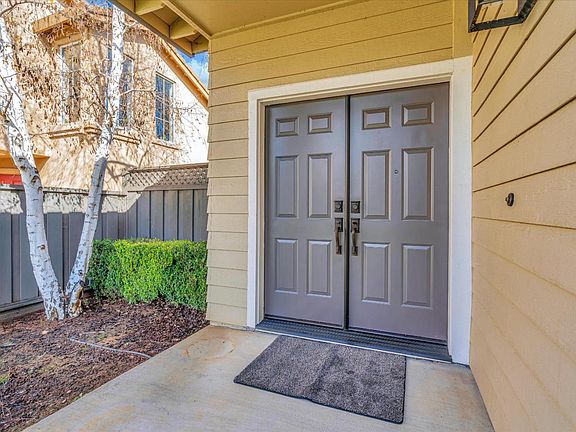 4th image of 15208 Monticello Way