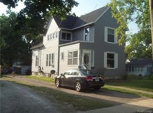216 North St, Howell, MI 48843
