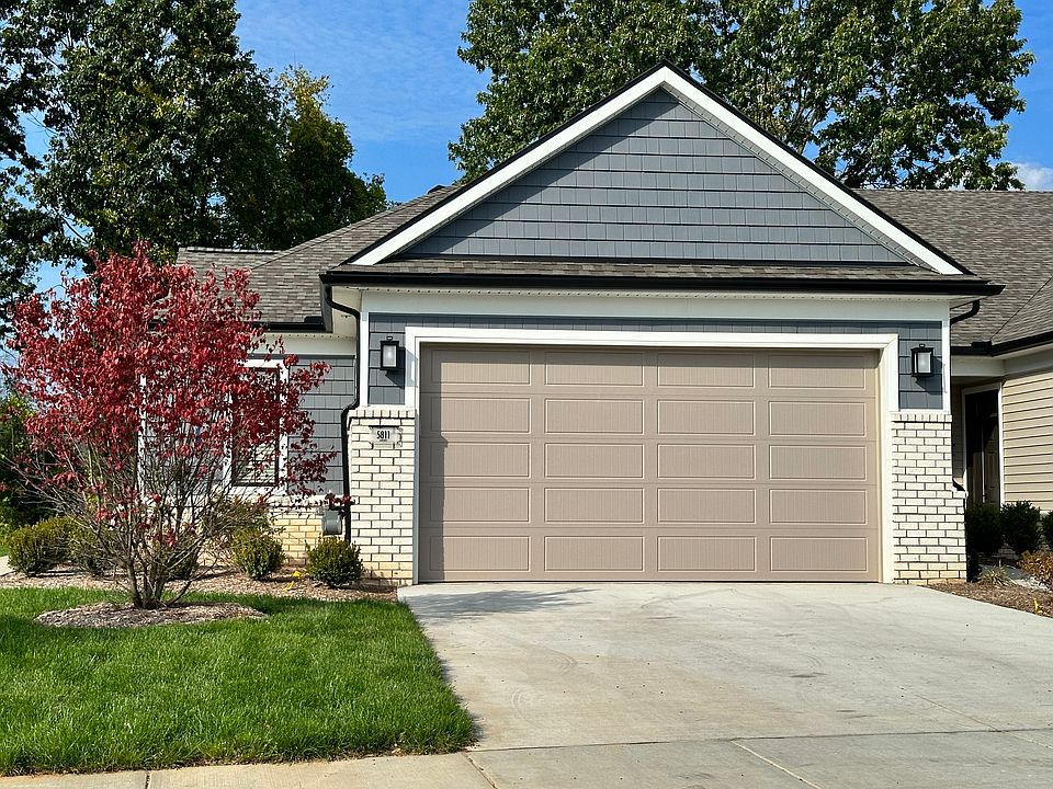 1st image of 5775 Lakeway Dr