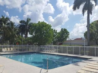 271 Aspen Way #2, Fort Lauderdale, FL 33325