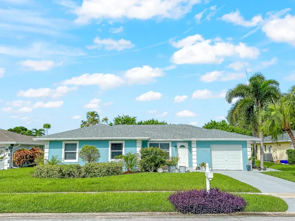 22053 Flanders Ct, Boca Raton, FL 33428