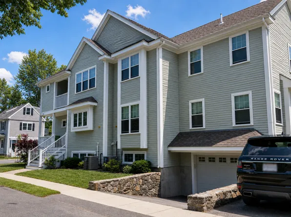 1 B St, Belmont, MA 02478