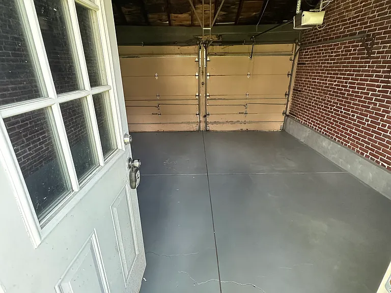 934 Hill Ave — Photo 13