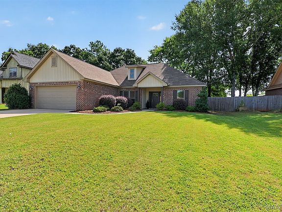 4th image of 132 Silver Crest Dr