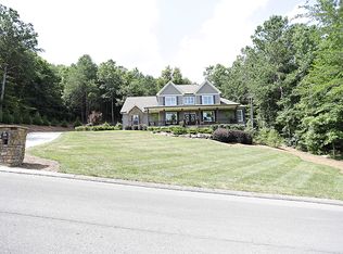 329 Eden Park Dr, Rocky Face, GA 30740