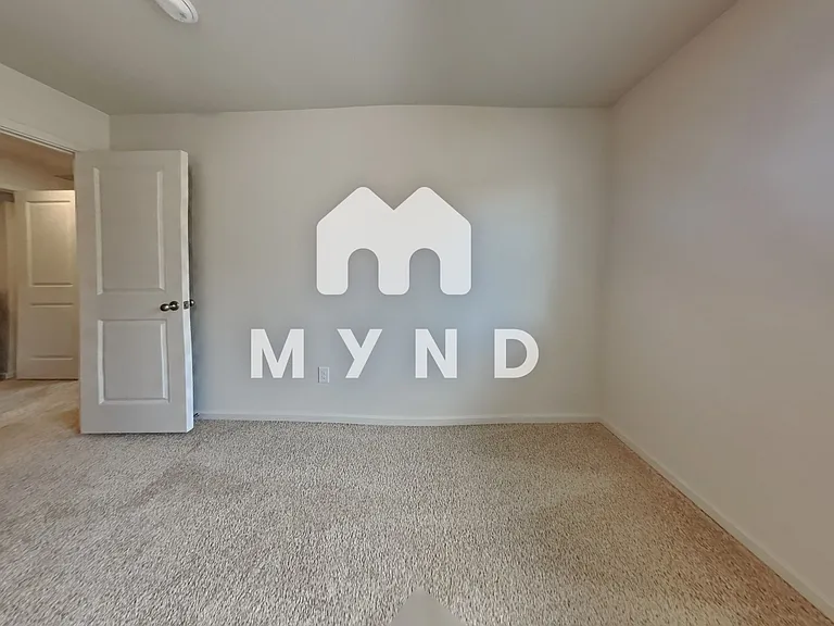 2138 NE Four Seasons Ln — Photo 13
