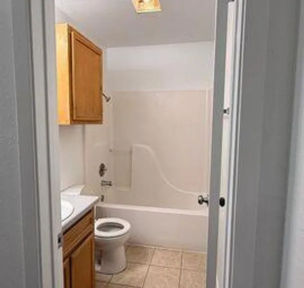 2203 Creekside Ln — Photo 13