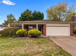 30817 Ohmer Dr, Warren, MI 48092