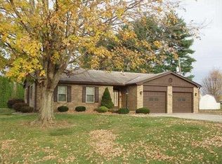 703 Colony Dr, Connersville, IN 47331