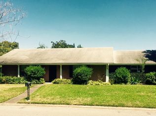 209 Robert Lee Cir, Lafayette, LA 70506
