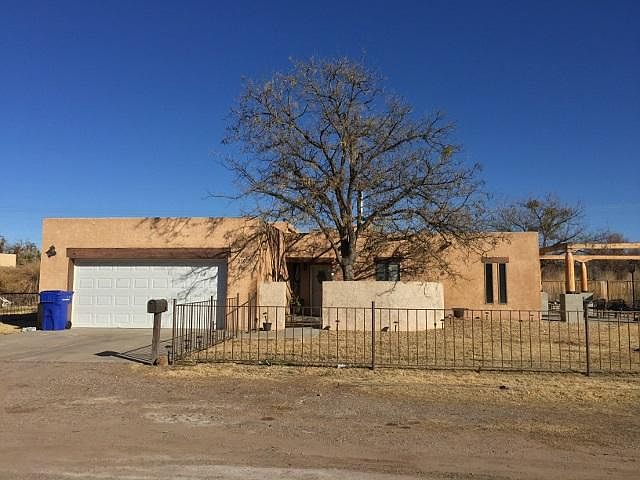 1st image of 516 Melody Ln N