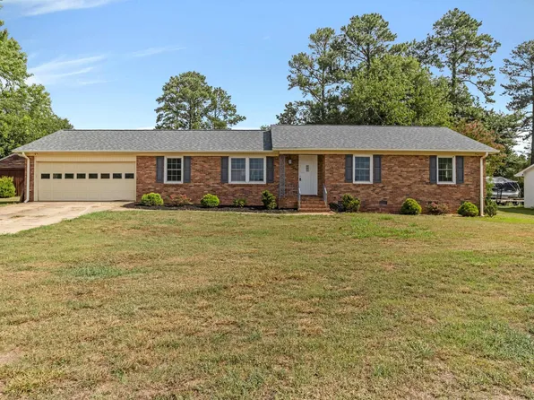 112 Shoally Park Dr, Boiling Springs, SC 29316
