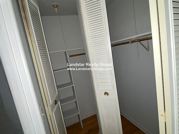 5th image of 2828 N Cambridge Ave #315
