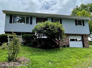 1050 State Route 2016, Nicholson, PA 18446