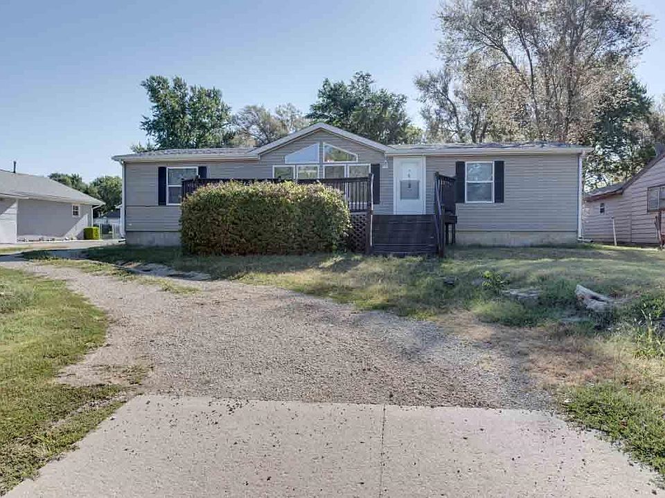 1st image of 612 Race St