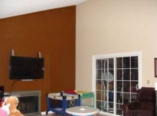 902 Dempsey Rd, Milpitas, CA 95035