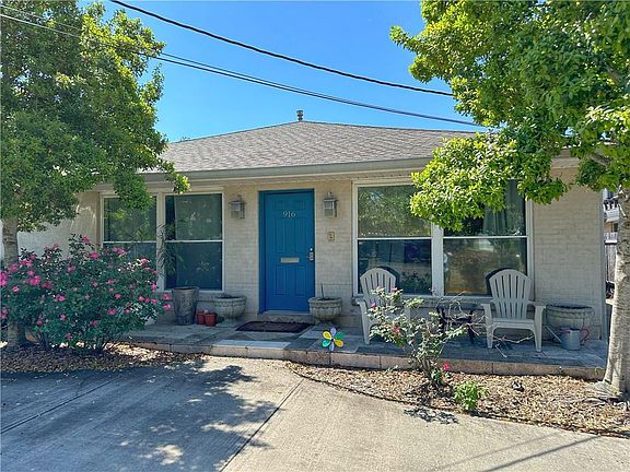 2nd image of 914-916 W Allen Toussaint Blvd