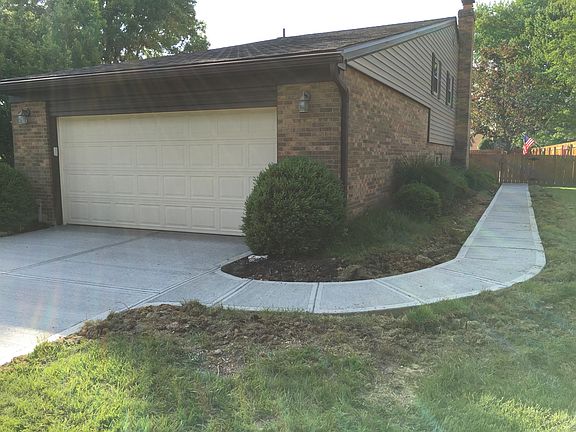4th image of 9627 Whippoorwill Ln