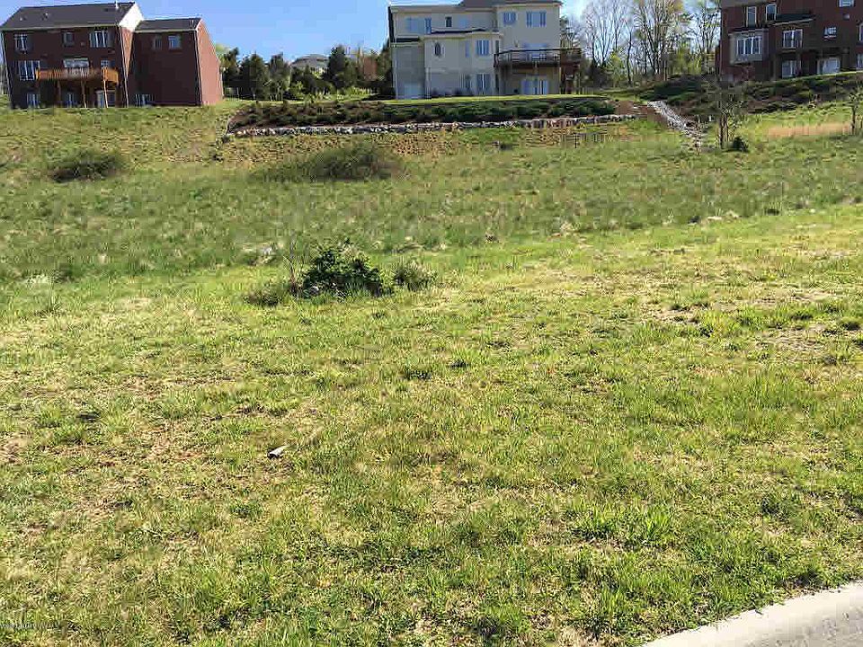 2nd image of 1219 Brockton St
