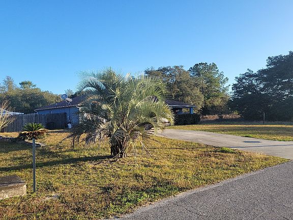 3rd image of 15222 SW 60th Cir