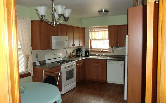 5th image of 5350 S Narragansett Ave