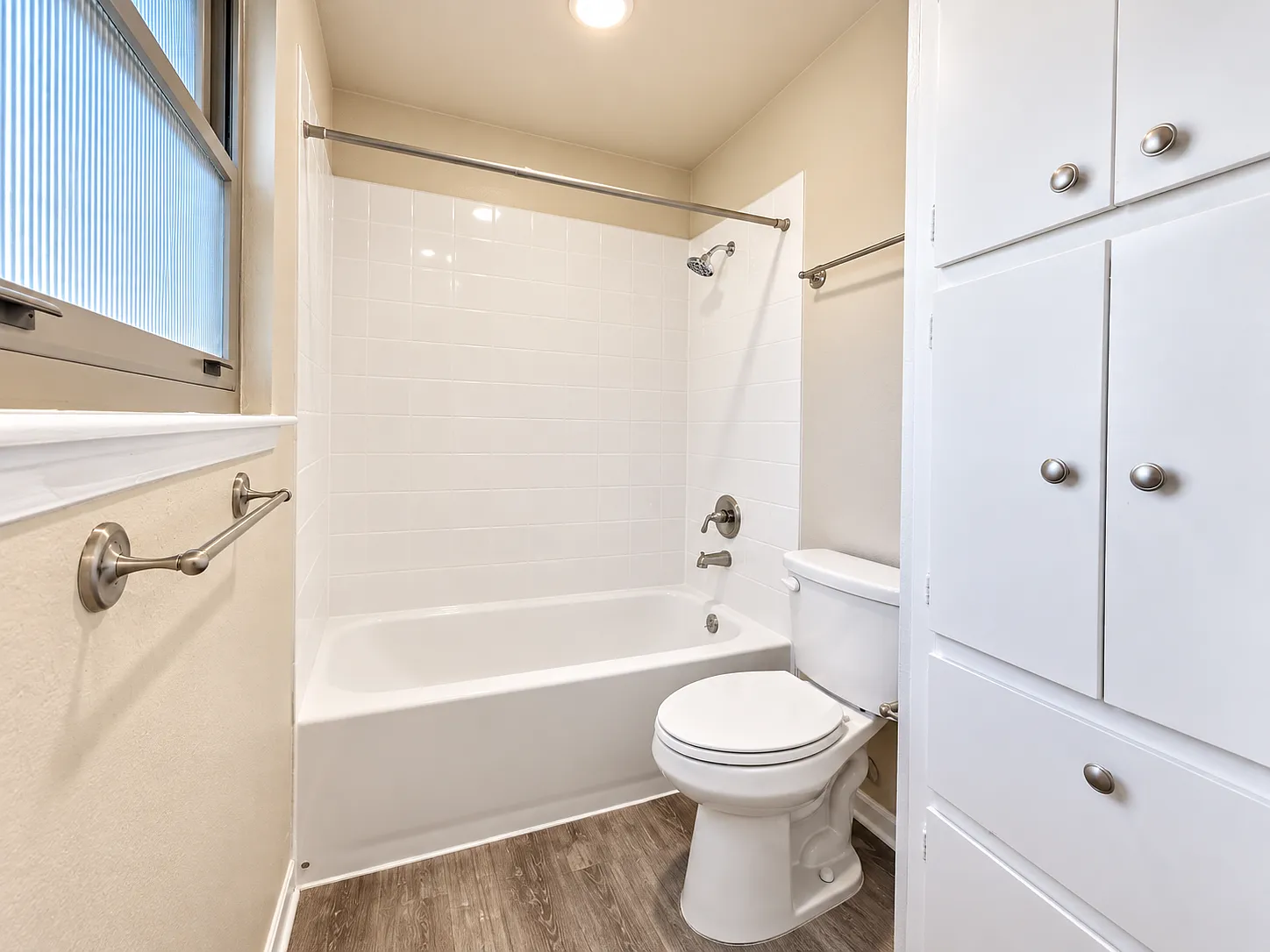 4 bed, 1769 sqft, $2,045 — Photo 4