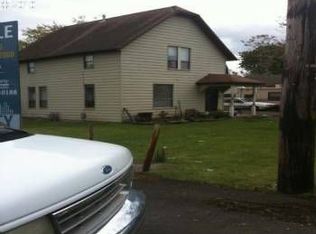 906 S Ivy St, Canby, OR 97013