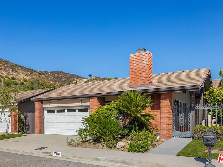 17309 Avenida De La Herradura — Photo 58
