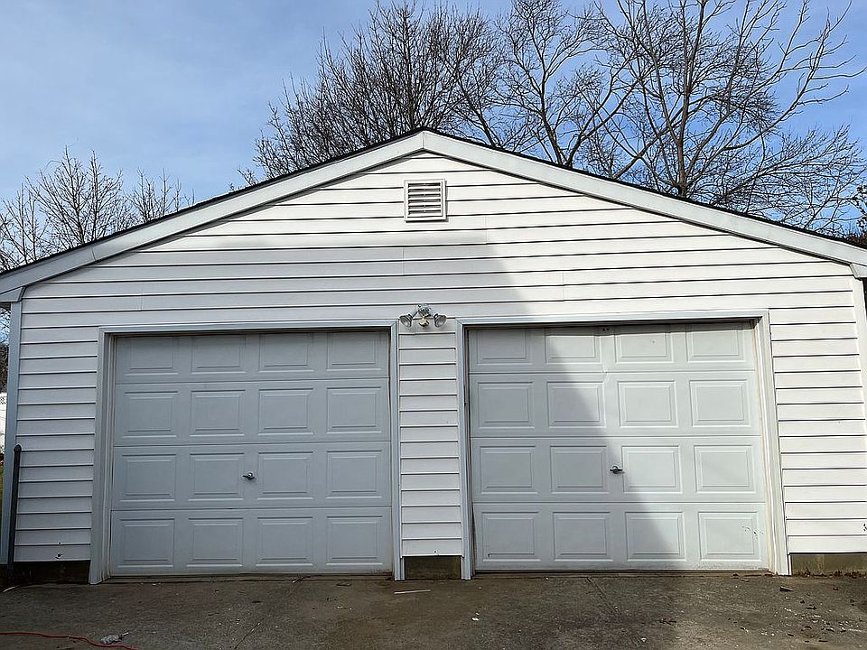2nd image of 175 Pleasantview Ct