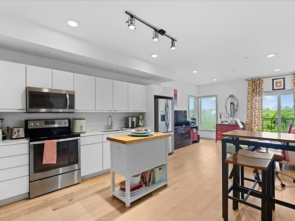 400 Herron Dr #108, Nashville, TN 37201