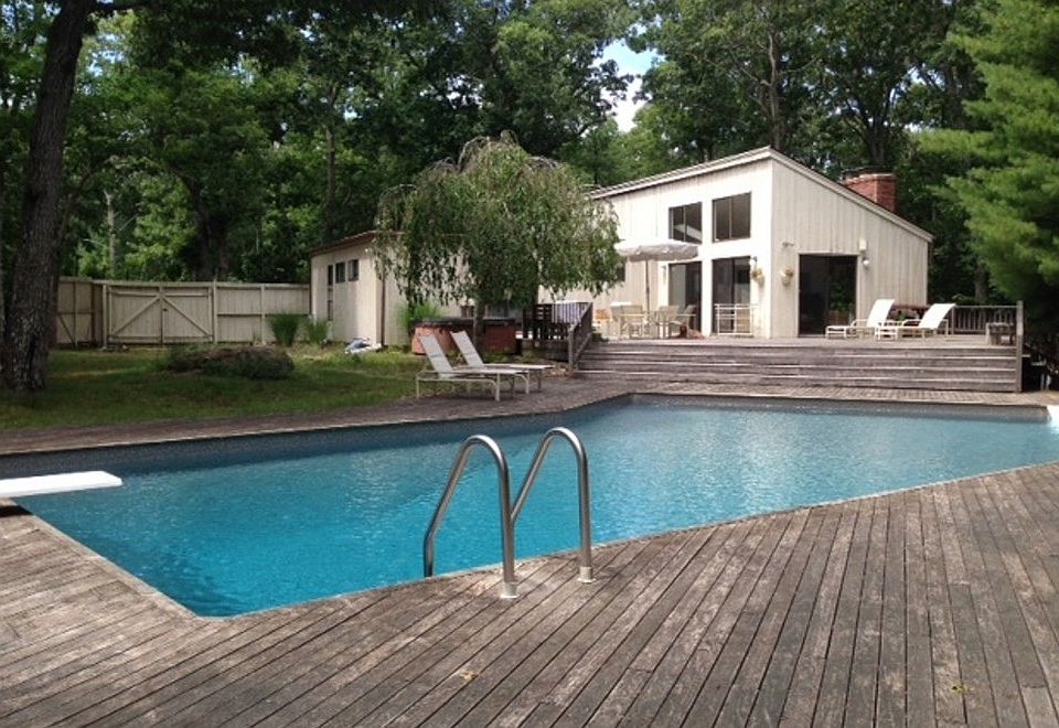 1st image of 3 Woodpink Dr