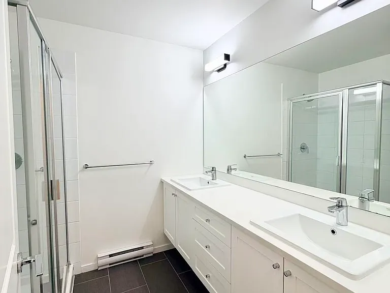 15778 85th Ave #5X — Photo 8