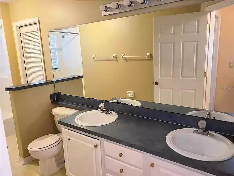 3733 Weetamoo Cir — Photo 16