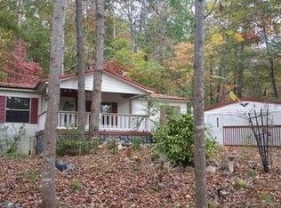 206 Hummingbird Ct, Westminster, SC 29693