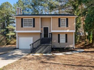 5300 Forest Downs Ln S, Atlanta, GA 30349