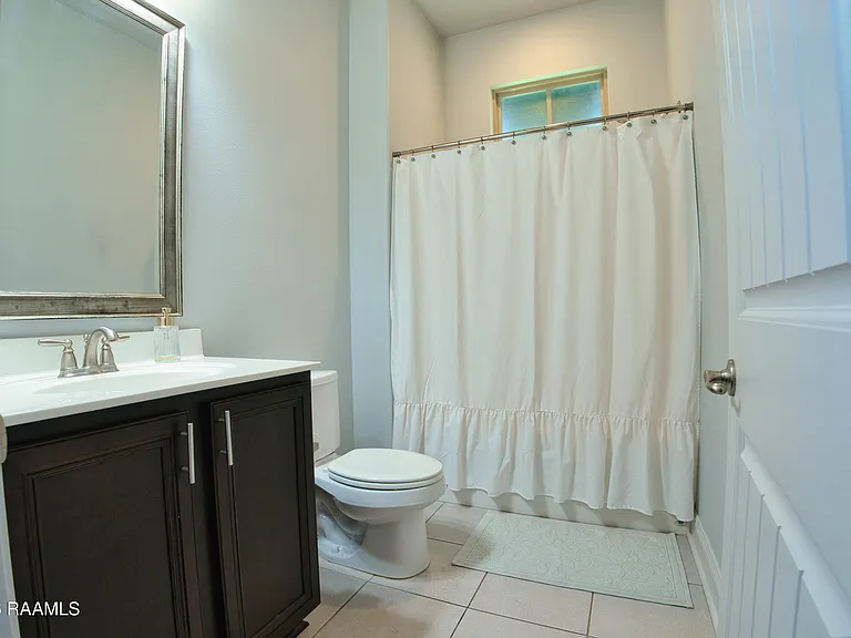 106 Pascalet Pl — Photo 26