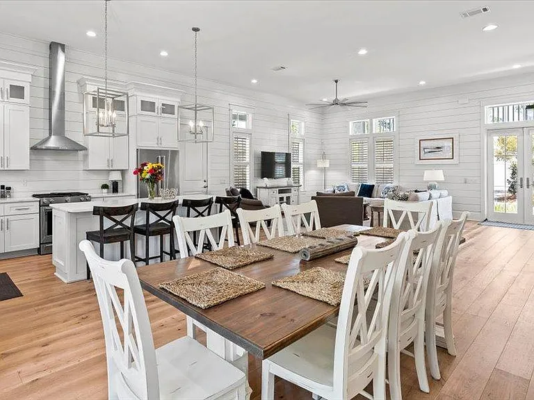 237 Cabana Trl — Photo 12