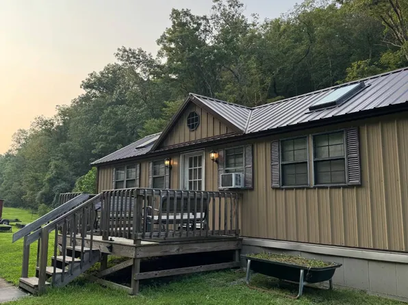 185 Goose Run Rd, Pullman, WV 26421