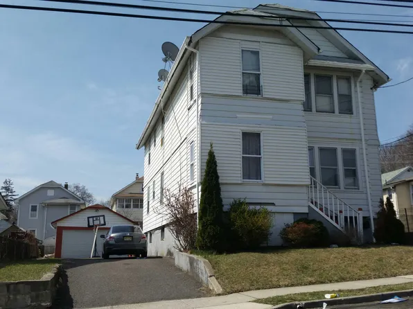 10 Cliff St, Haledon, NJ 07508
