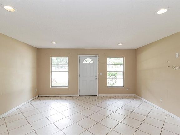 3rd image of 1836 Kim Acres Ln