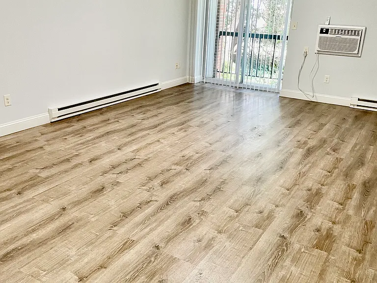 8 Tinson Rd #108 — Photo 2